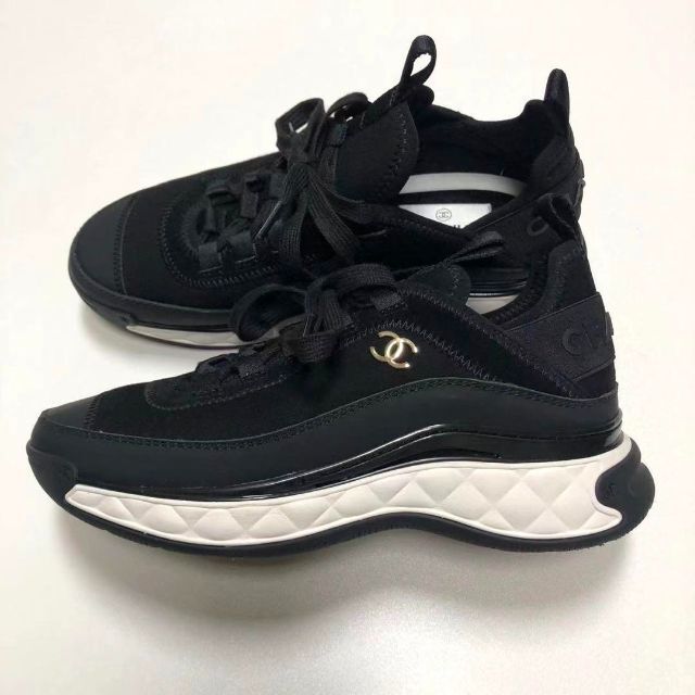 CHANEL スニーカー 37 ココマーク マトラッセ 【初売り】 noxcapital.de