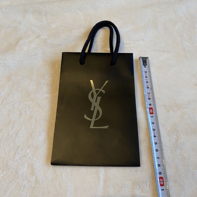 Yves Saint Laurent(イヴサンローラン)のイヴ・サンローラン　ショッパー レディースのバッグ(ショップ袋)の商品写真