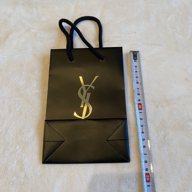 Yves Saint Laurent(イヴサンローラン)のイヴ・サンローラン　ショッパー レディースのバッグ(ショップ袋)の商品写真