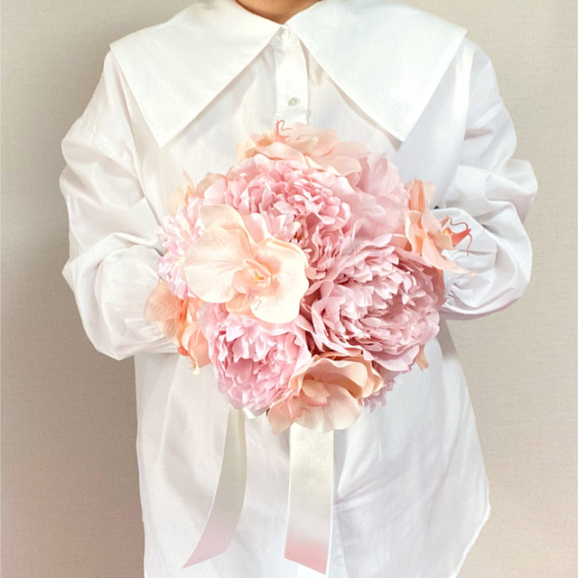 ピオニーと胡蝶蘭のピンクroundbouquet♡ 【☆超目玉】 37%割引