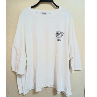 ノーニード(NO NEED)のNO NEED 半袖Tシャツ(Tシャツ/カットソー(半袖/袖なし))