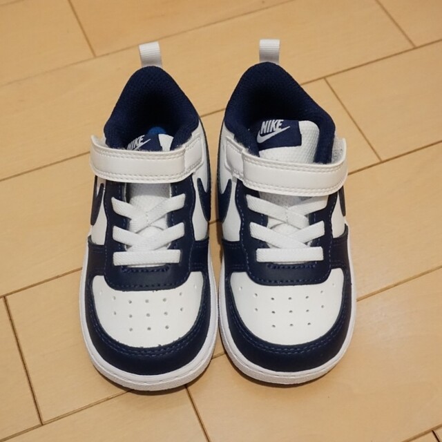 NIKE(ナイキ)のベビーシューズ　ナイキ キッズ/ベビー/マタニティのベビー靴/シューズ(~14cm)(スニーカー)の商品写真