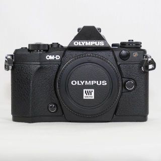 オリンパス(OLYMPUS)のOLYMPUS OM-D E-M5 Mark II body ＋ α(デジタル一眼)