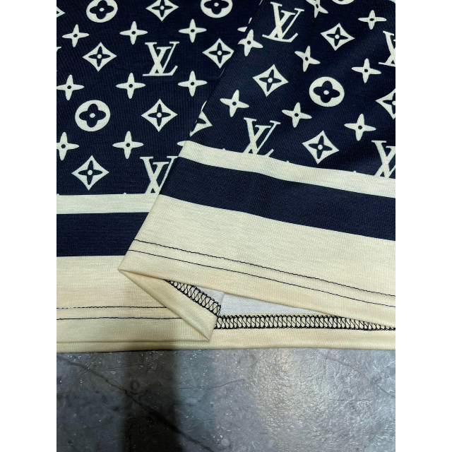 ルイヴィトン 2022-23aw ストライプアクセント モノグラムTシャツ 古典