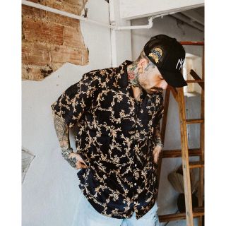 エクスパンション(EXPANSION)のEXPANSION NY "GOLD LEAF" SILK SHIRTS(シャツ)