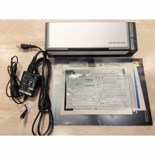 フジツウ(富士通)の定番！　富士通 スキャナー ScanSnap S1300i(PC周辺機器)