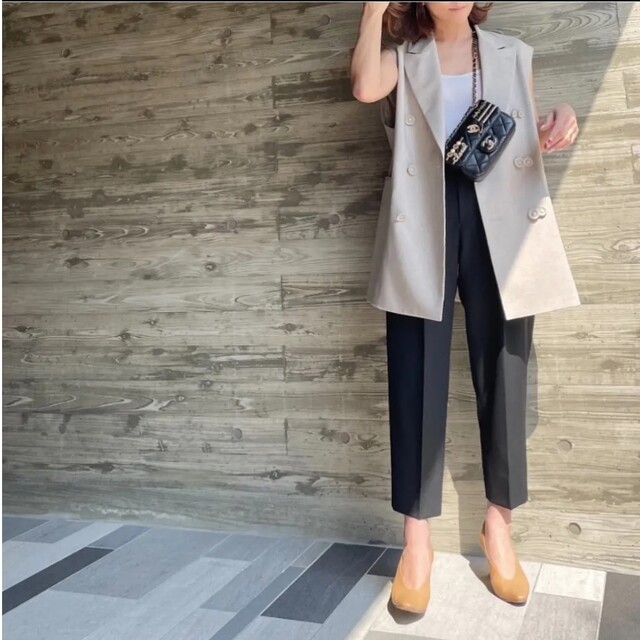 新品】ジレ/ベージュ Julie | cprc.org.au