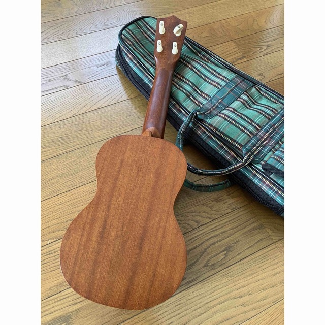 ほぼ新品！KALALAU ウクレレ　UK-100 3