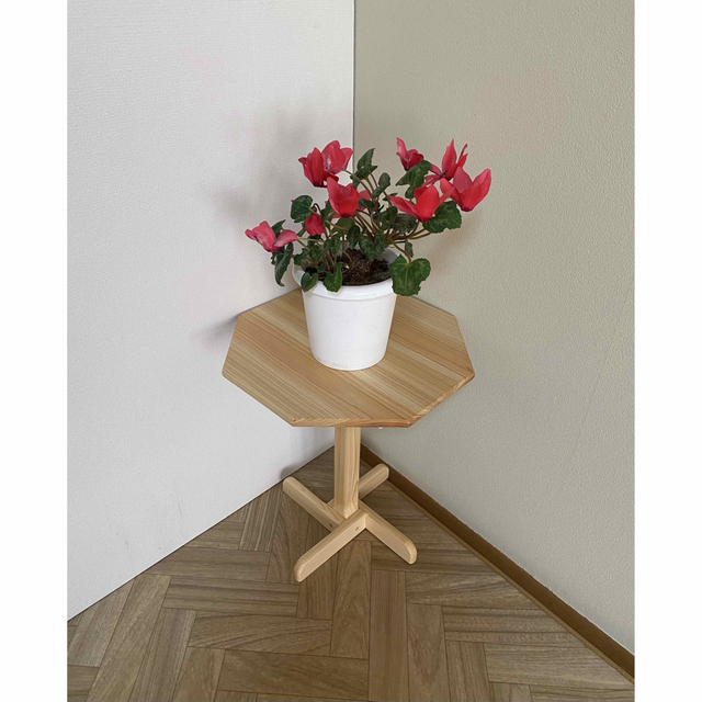 木製飾り台/サイドローテーブル（ヒノキ）