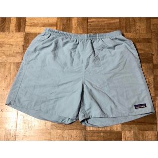 パタゴニア(patagonia)の【5/5値下げ！】パタゴニア　バギーズショーツ　メンズＭサイズ　BSBL色(ショートパンツ)