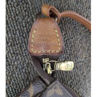 LOUIS VUITTON - ルイヴィトン アクセサリーポーチ 別売ショルダー