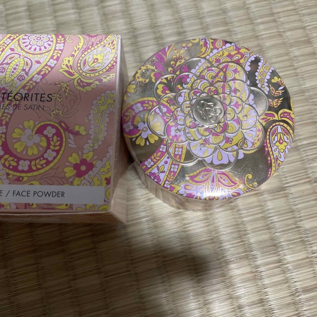 GUERLAIN(ゲラン)のGUERLAIN ゲラン  フェイスパウダー コスメ/美容のベースメイク/化粧品(フェイスパウダー)の商品写真