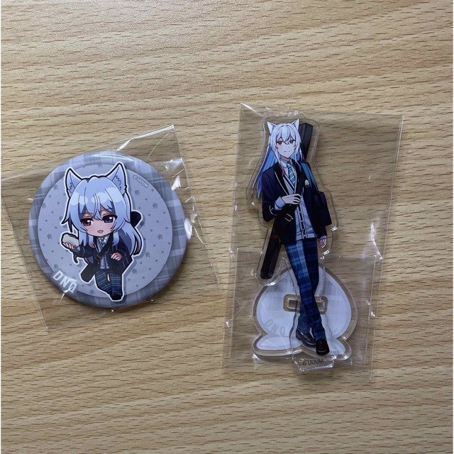 カラフルピーチ ファミマ アクスタ どぬく エンタメ/ホビーのおもちゃ/ぬいぐるみ(キャラクターグッズ)の商品写真