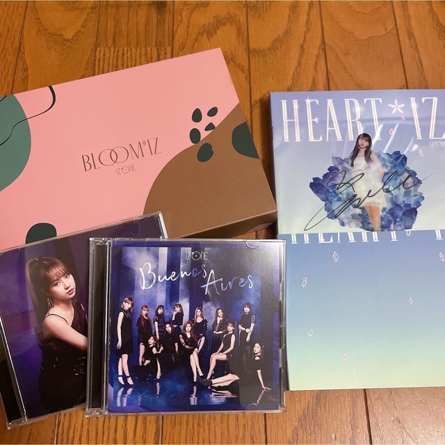最高の品質の IZ*ONE - IZ*ONE チョユリ CD (サイン入り) K-POP+アジア