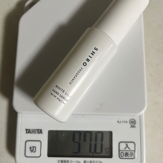 shiro(シロ)のSHIRO ホワイトリリーハンド美容液30ml コスメ/美容のボディケア(ハンドクリーム)の商品写真