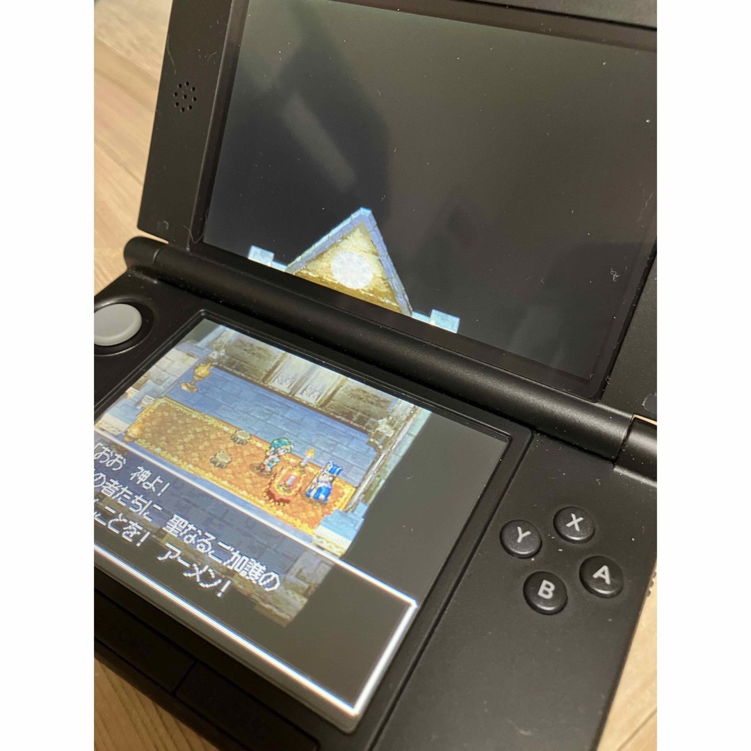 ニンテンドー3DS(ニンテンドー3DS)のニンテンドー3ds LL 本体 ケース コントローラー 充電器付き エンタメ/ホビーのゲームソフト/ゲーム機本体(携帯用ゲーム機本体)の商品写真