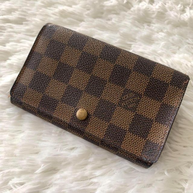 LOUIS VUITTON   ルイヴィトン トレゾール 折り財布 L字