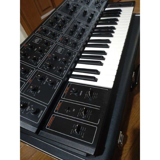 【値引き！】YAMAHA CS15 アナログシンセサイザー（専用ハードケース付） | フリマアプリ ラクマ