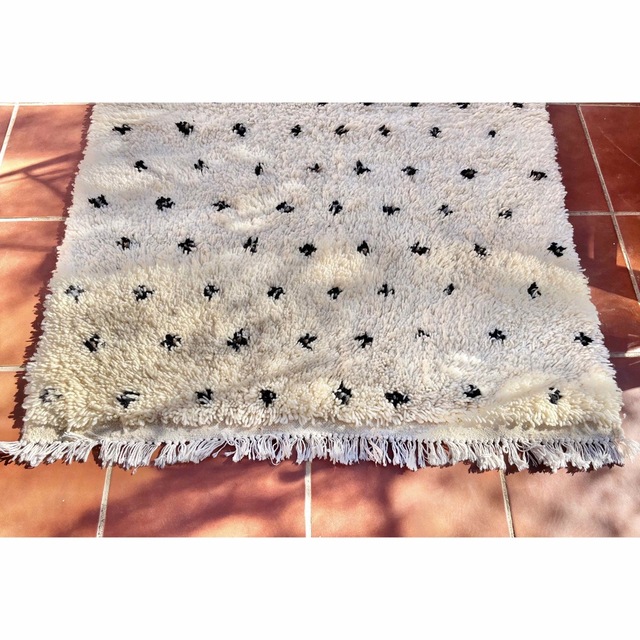 モロッコ ラグ ベニワレン ドット ブラック カーペット 絨毯の通販 by