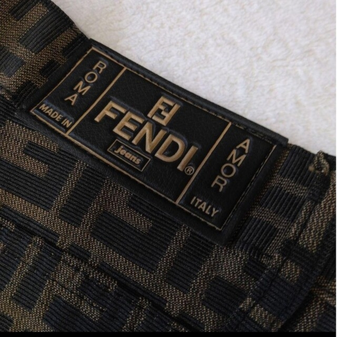 【新品未使用】FENDI ズッカ柄パンツ