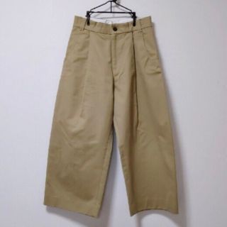 スタジオニコルソン(STUDIO NICHOLSON)のSTUDIO NICHOLSON  BEN VOLUME PANTS  (チノパン)