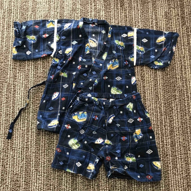 サンリオ(サンリオ)のサンリオ　甚平　110 キッズ/ベビー/マタニティのキッズ服男の子用(90cm~)(甚平/浴衣)の商品写真