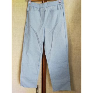 シャルレ(シャルレ)の新品★シャルレ★エレガンスクロップドパンツ★夏用★ソフトブルー(カジュアルパンツ)