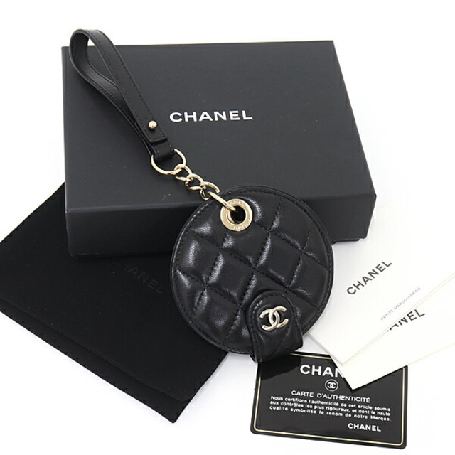 CHANEL チャームホルダー 【正規・ほぼ未使用品】