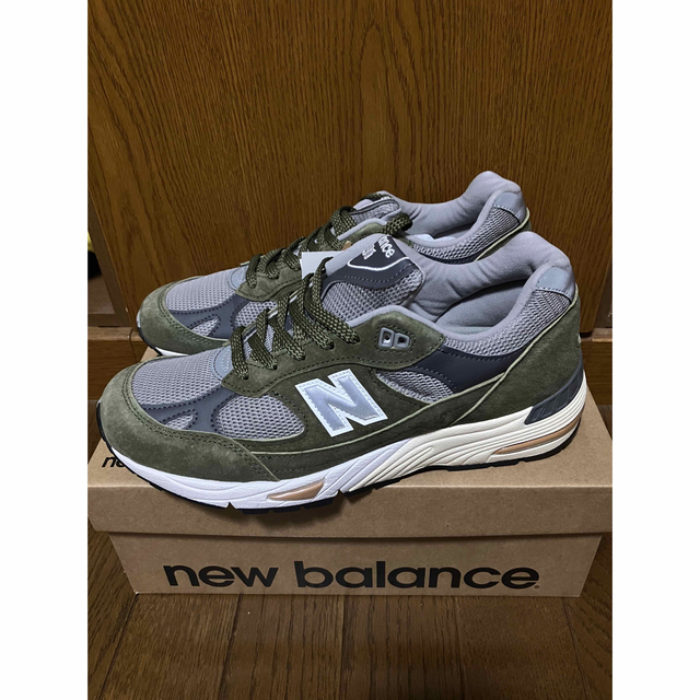 New Balance(ニューバランス)のニューバランス991 緑　新品 メンズの靴/シューズ(スニーカー)の商品写真