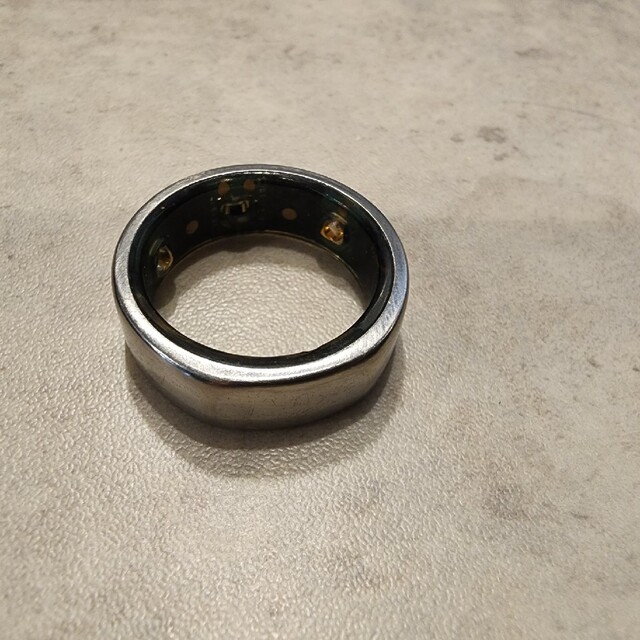 OURA RING オーラリング (US10, シルバー) メンズのアクセサリー(リング(指輪))の商品写真