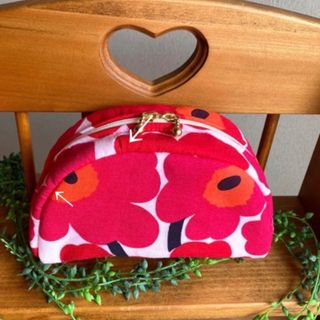 マリメッコ(marimekko)の訳あり！お買得！マリメッコ・ミニウニッコ☆コスメポーチ(ポーチ)