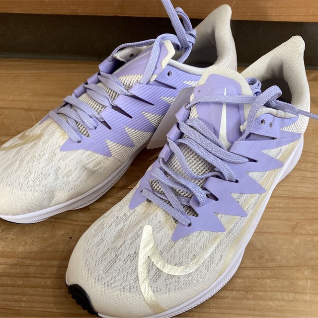 NIKE ナイキ women's zoom rival fly 2  23.0c