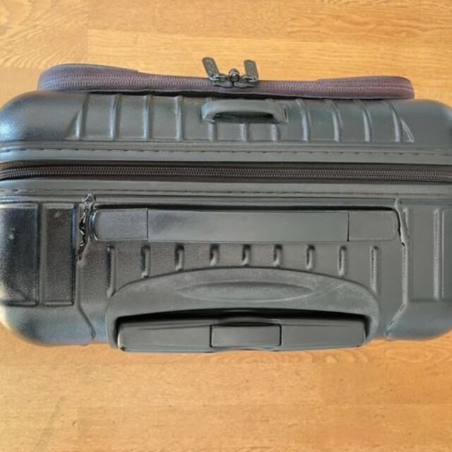 正規品 リモワ RIMOWA ブラック黒 2輪 機内持込OK 約32L