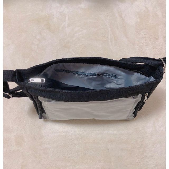 ✨再入荷✨【大人気】新品 痛バッグ デコレーション  ショルダーバッグ 痛バ 黒 レディースのバッグ(ショルダーバッグ)の商品写真