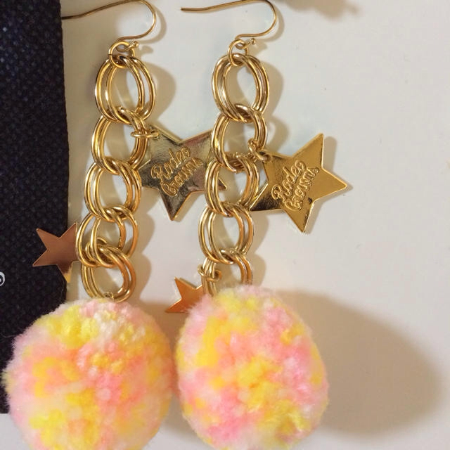 RODEO CROWNS(ロデオクラウンズ)のロデオ☆ピアス レディースのアクセサリー(ピアス)の商品写真