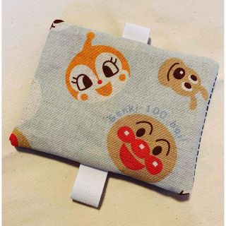 保冷剤ケース　No.218 ハンドメイド　ゴムバンド付き(外出用品)