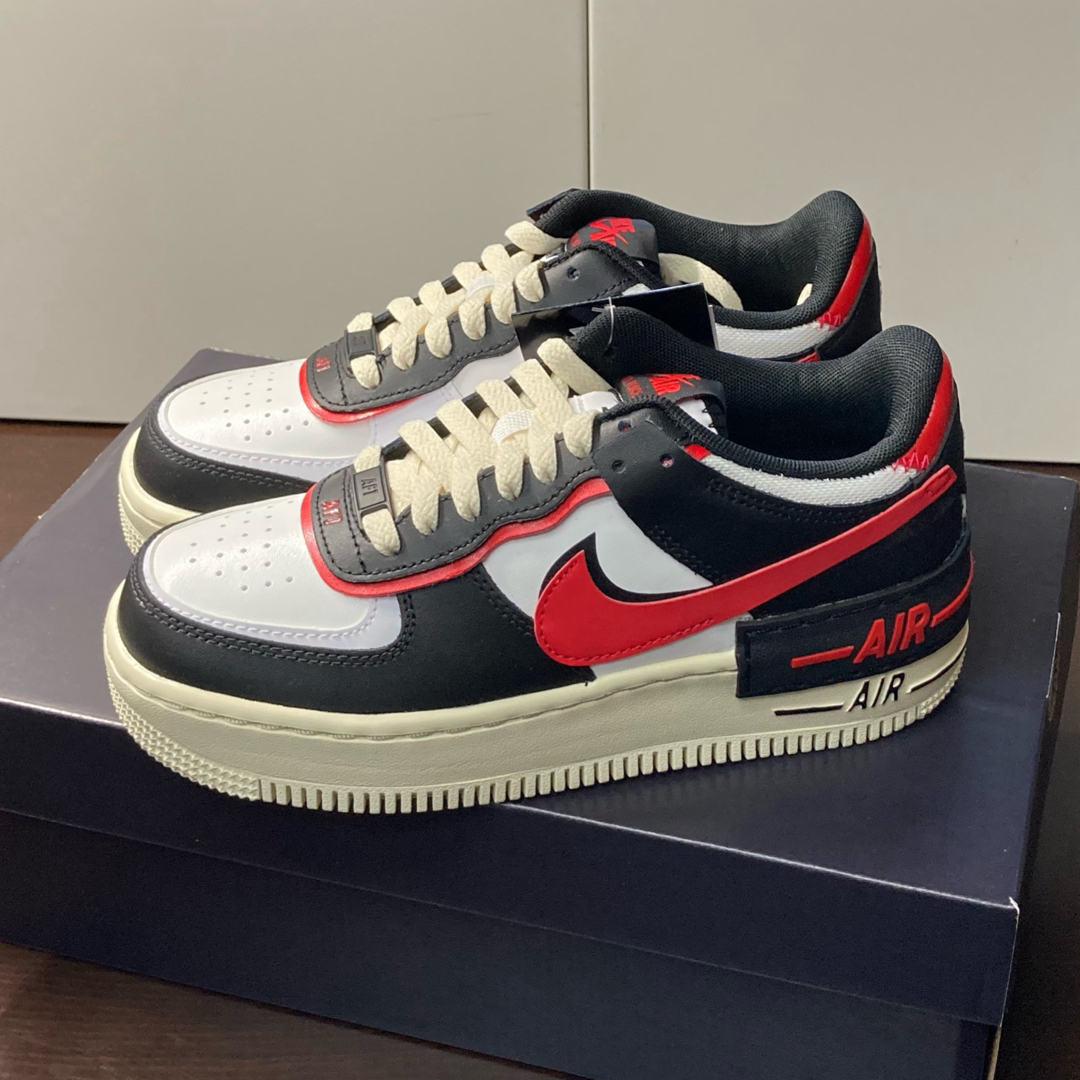 NIKE - 【新品22.5cm】NIKE エアフォース1シャドウ ホワイト/ブラック