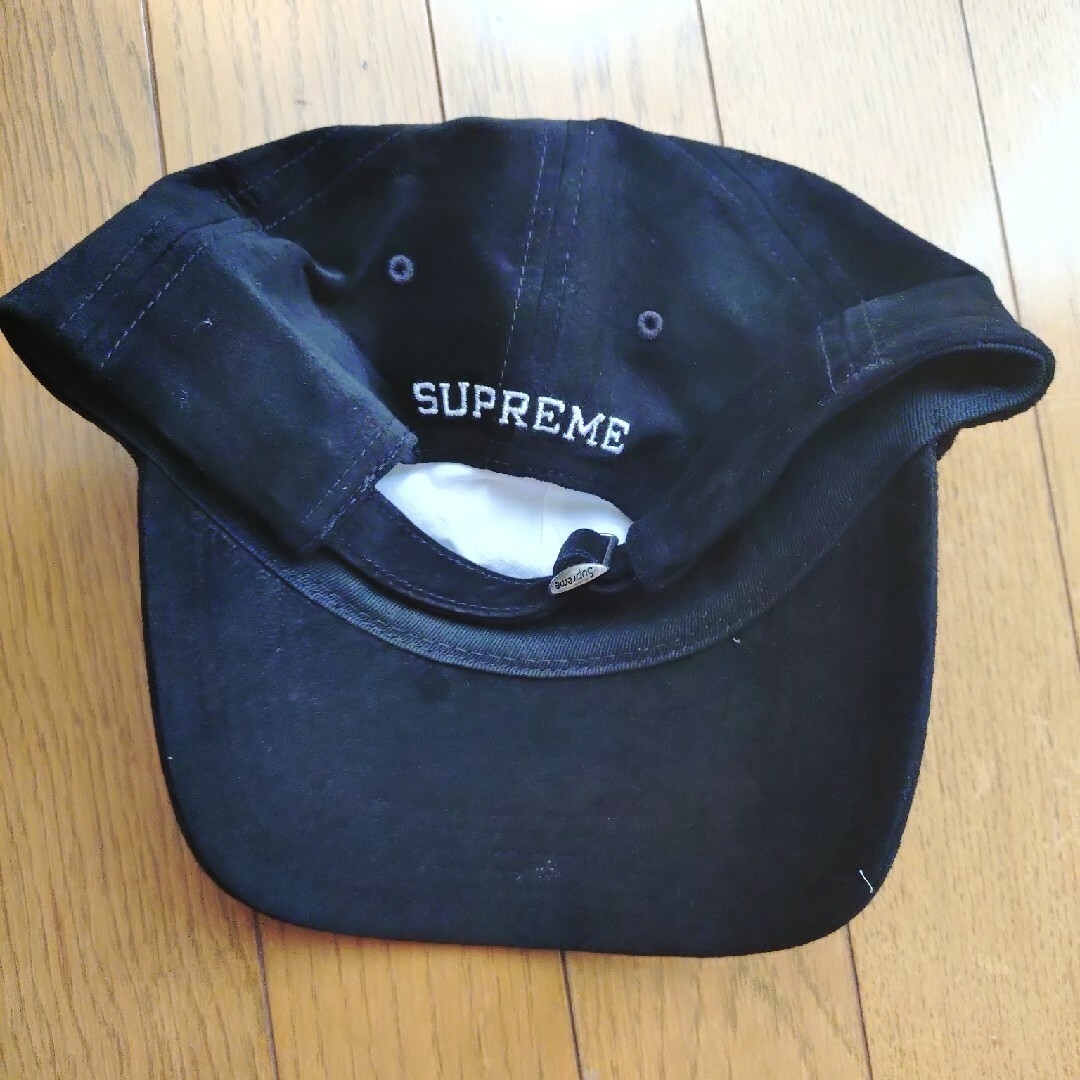 Supreme(シュプリーム)のシュプリーム　スエード　キャップ メンズの帽子(その他)の商品写真