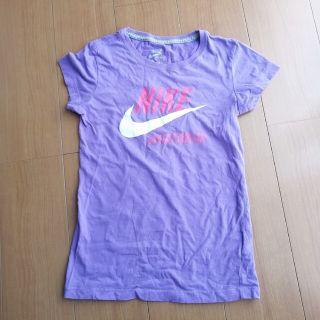 ナイキ(NIKE)のNIKE  レディース　Tシャツ　スポーツウェア　M(Tシャツ(半袖/袖なし))