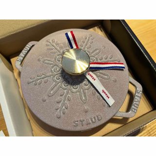 STAUB - 【新品】staub ストウブ スノーフレーク シフォンローズ