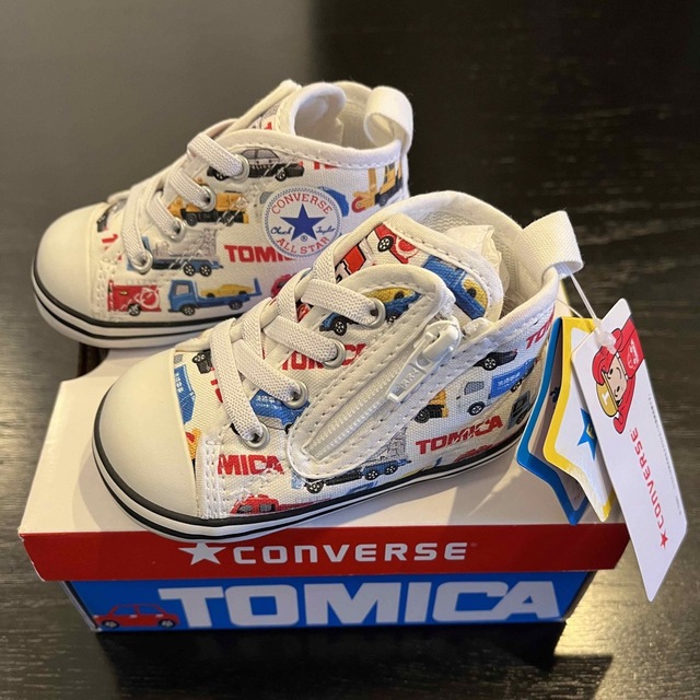 CONVERSE(コンバース)の★コンバース トミカ コラボスニーカー12cm★ キッズ/ベビー/マタニティのベビー靴/シューズ(~14cm)(スニーカー)の商品写真