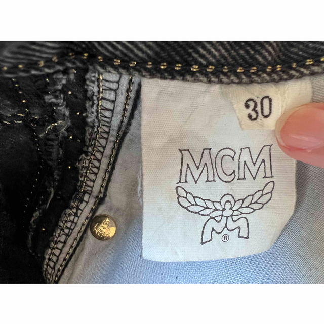 MCM(エムシーエム)のMCM デニムジーンズ レディースのパンツ(デニム/ジーンズ)の商品写真