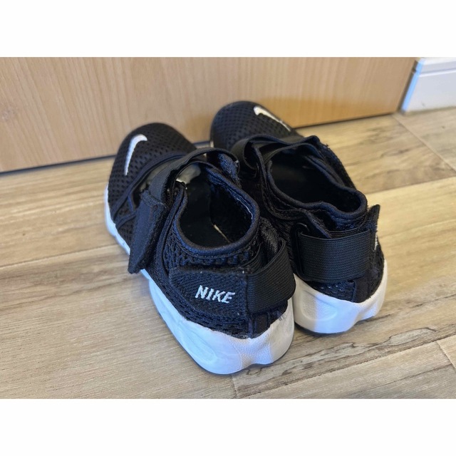 NIKE(ナイキ)のNIKE エアリフト　21㎝ キッズ/ベビー/マタニティのキッズ靴/シューズ(15cm~)(サンダル)の商品写真