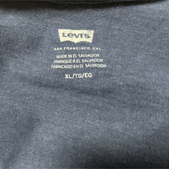 Levi's(リーバイス)のLEVI'S リーバイス センターロゴ Tシャツ メンズのトップス(Tシャツ/カットソー(半袖/袖なし))の商品写真