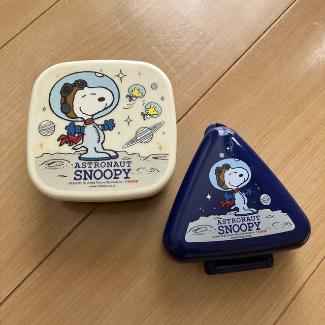 スヌーピー★非売品★セブン★タッパー★おにぎりケース★お弁当箱 インテリア/住まい/日用品のキッチン/食器(弁当用品)の商品写真