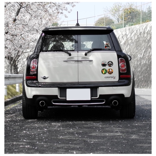 MINI(ミニクーパー) 注意喚起 マグネット ゴーバッジサイズ 自動車/バイクの自動車(車外アクセサリ)の商品写真