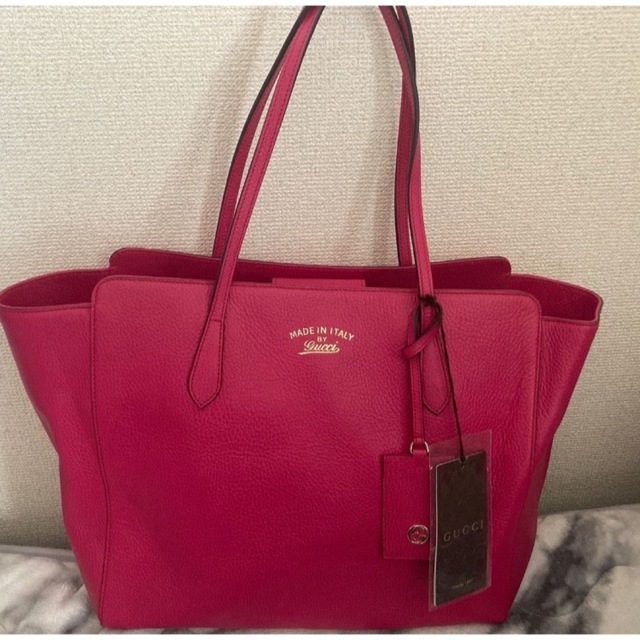 グッチ GUCCI スウィング トートバッグ カーフスキン レザー ピンク グッチ GUCCI スウィング トートバッグ カーフスキン レザー ピンク