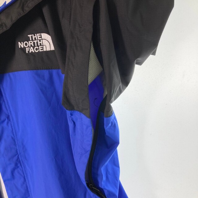 THE NORTH FACE(ザノースフェイス)の★ノースフェイス ナイロンジャケット マウンテンパーカー ブルー sizeL メンズのジャケット/アウター(トレンチコート)の商品写真