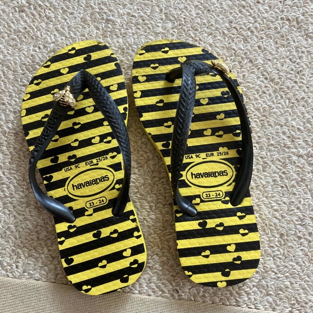 havaiaianas ビーチサンダル キッズ/ベビー/マタニティのキッズ靴/シューズ(15cm~)(サンダル)の商品写真