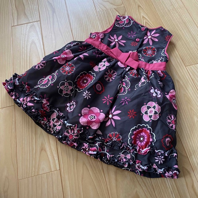 OshKosh(オシュコシュ)の新品　オシュコシュ　フォーマル  ワンピース　90 キッズ/ベビー/マタニティのキッズ服女の子用(90cm~)(ワンピース)の商品写真